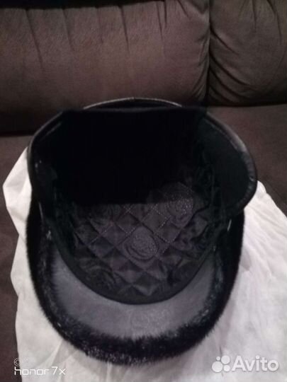 Меховая мужская кепка