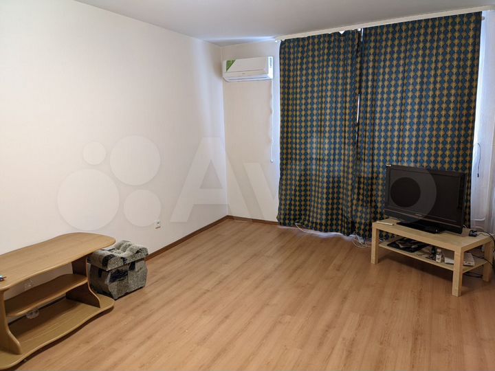 1-к. квартира, 45 м², 14/18 эт.