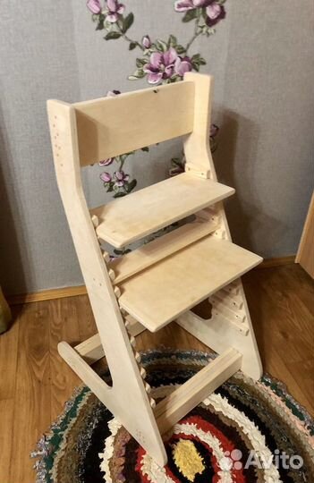 Детский растущий стул