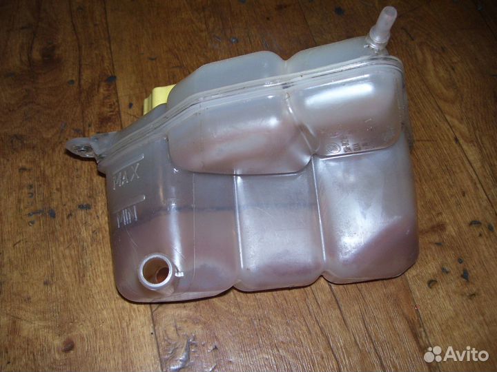 Форд фьюжен Бачок охлаждающей жидкости