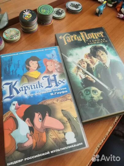 Видео магнитофон с кассетами