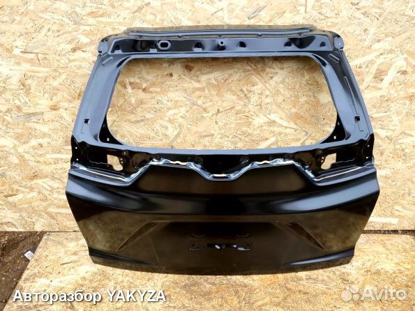 Голая крышка багажника новая Honda CR-V 5 Хонда