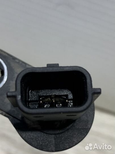 Датчик распредвала Renault sandero stepway 2