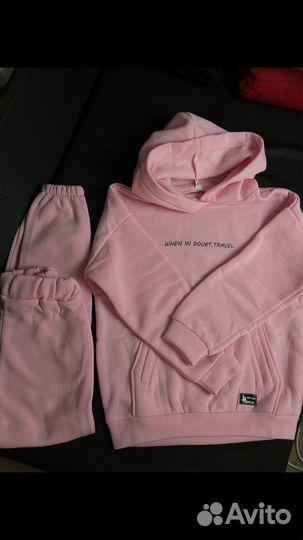 Спортивный детский костюм