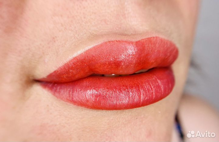 Перманентный макияж бровей и губ