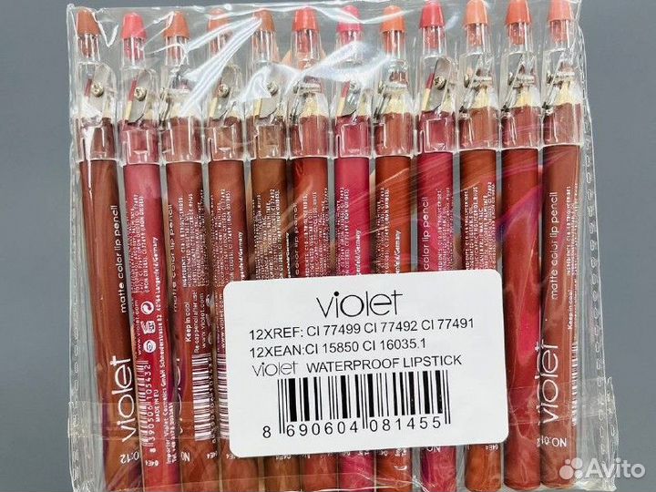 Набор из 12 карандашей с точилкой для губ