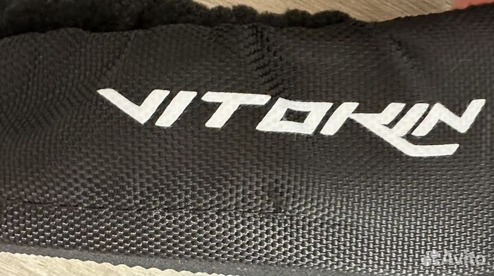 Чехлы для коньков