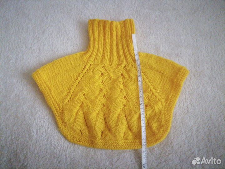 Новая очаровательная вязаная манишка, 2-3 года