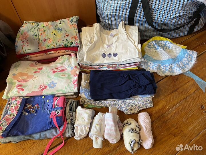 Много фирменных вещей пакетом для девочки 98-110