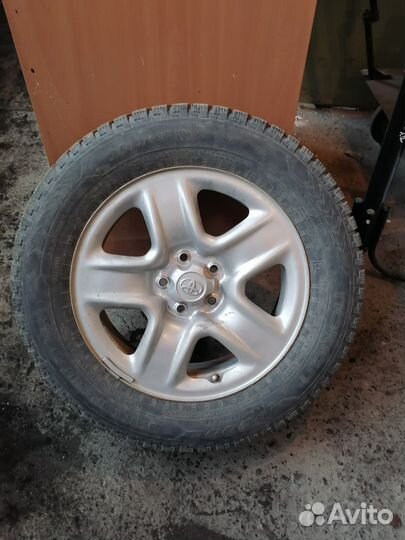 Nokian Tyres Hakkapeliitta 5 225/65 R17