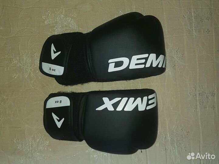 Боксерские перчатки детские 8 oz