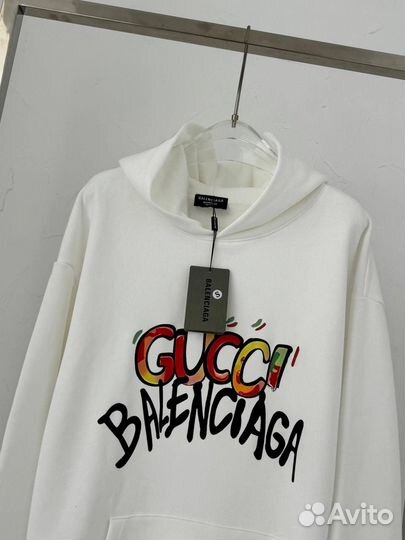 Свитшоты женские balenciaga gucci