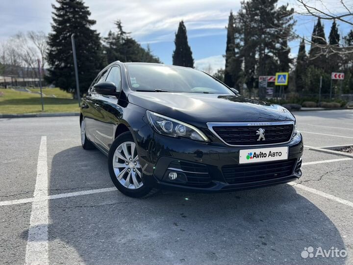 Peugeot 308 1.5 AT, 2018, 165 000 км