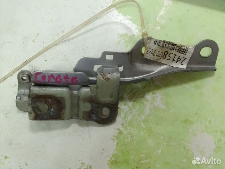 Петля капота Kia Cerato LD G4ED
