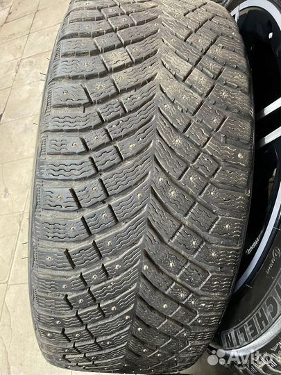Оригинал Mercedes GLS V167 Michelin 275/45 R21 раз