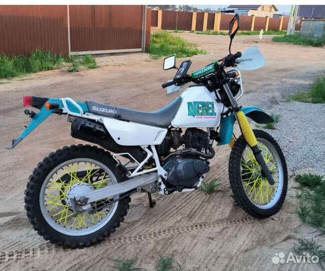 Suzuki Djebel