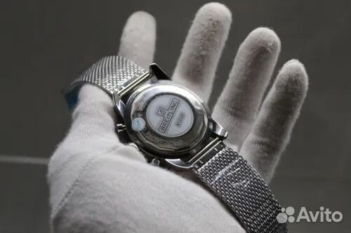 Мужские наручные часы кварцевые