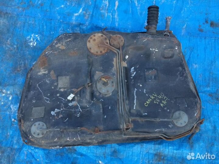 Бензобак toyota camry SV40