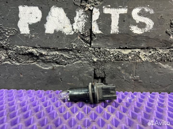 Лампа Nissan X-Trail NT31-224773 MR20DE 2011