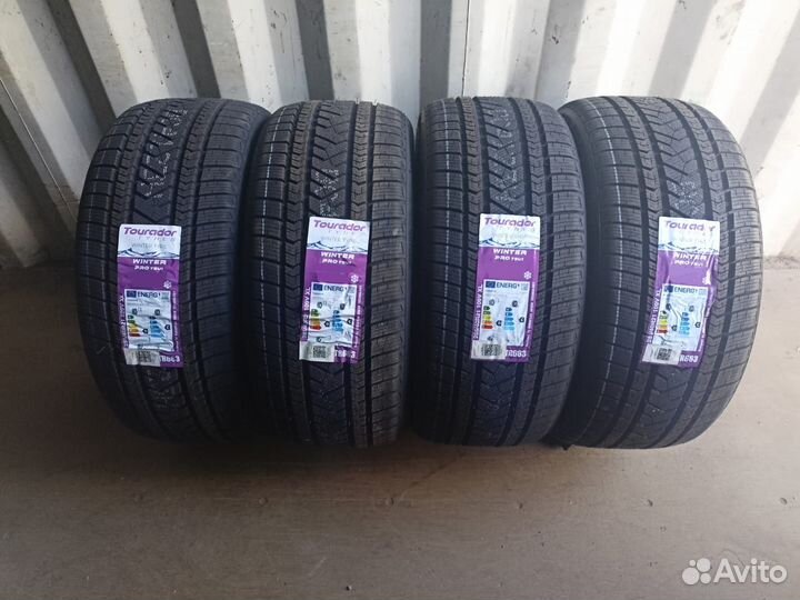 Tourador Winter Pro TSU1 275/45 R21 и 315/40 R21 110V