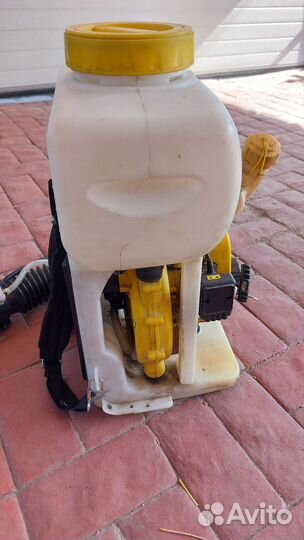 Бензиновый опрыскиватель champion ps242