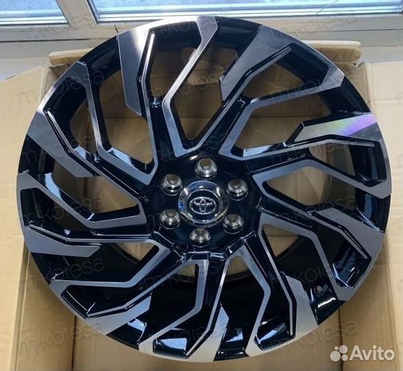 Кованые диски R20 Toyota LC 300 Lexus LX 600