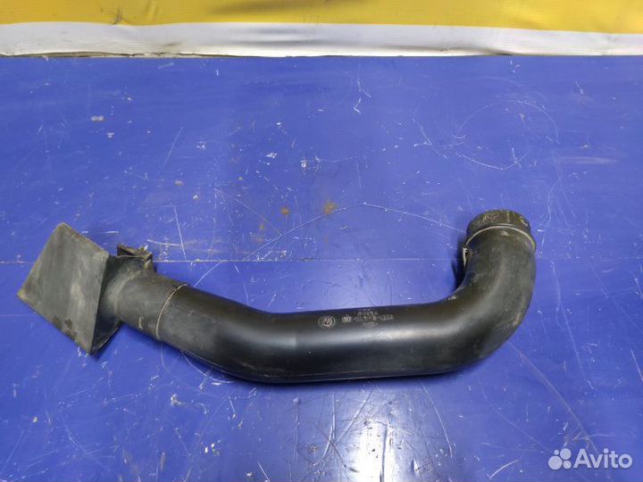 Патрубок воздушного фильтра Ford Mondeo 3 седан