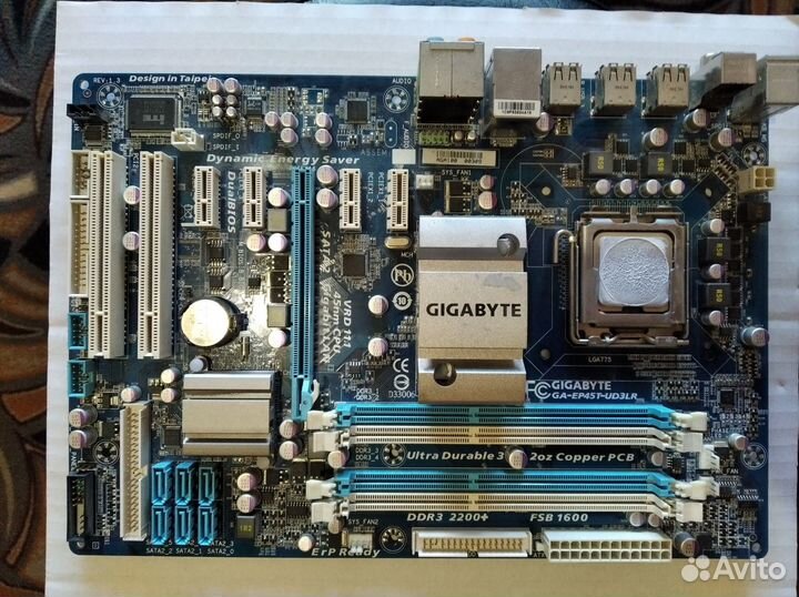 Xeon E5462 + gigabyte GA-EP45T-UD3LR (4хDDR3)