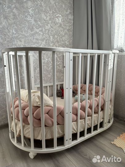 Детская кроватка с маятником трансформер