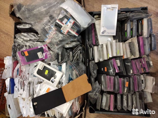 Чехлы для телефонов