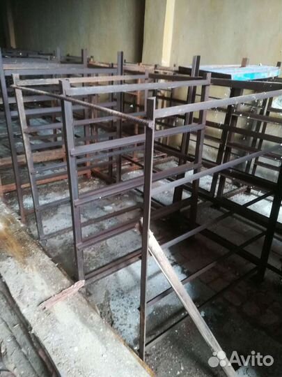 Станок для производства блоков стеновых