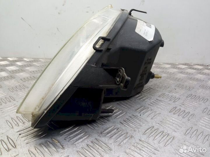 Фара 8200211006 Renault Logan 1 (2004-2014)