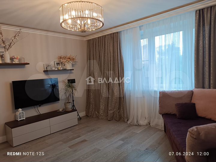 2-к. квартира, 55,5 м², 6/18 эт.