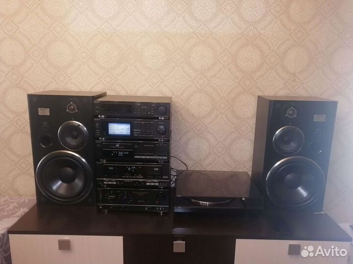 Музыкальный центр Sony LBT-D905