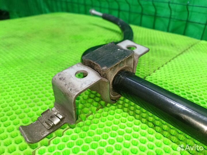 Стабилизатор передний Mercedes Benz Gl X166