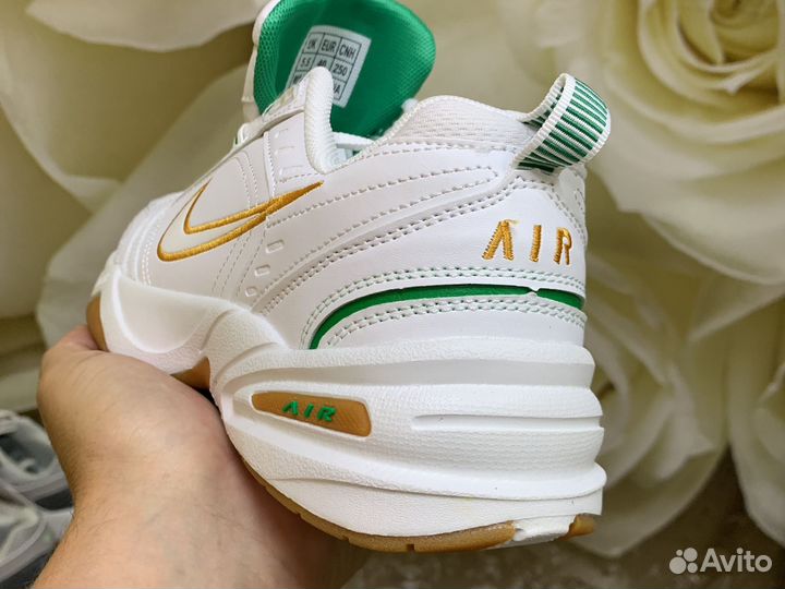 Кроссовки nike