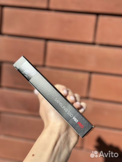 Новый SSD Samsung 980 PRO 1000 гб (1TB)