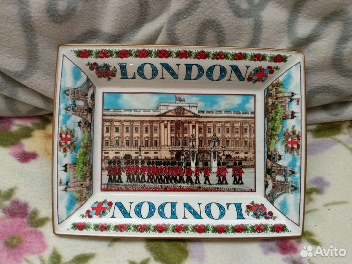 Блюдо London