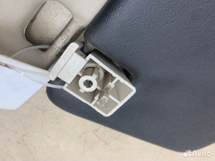 Козырек солнцезащитный правый Saab 9-5 седан B235