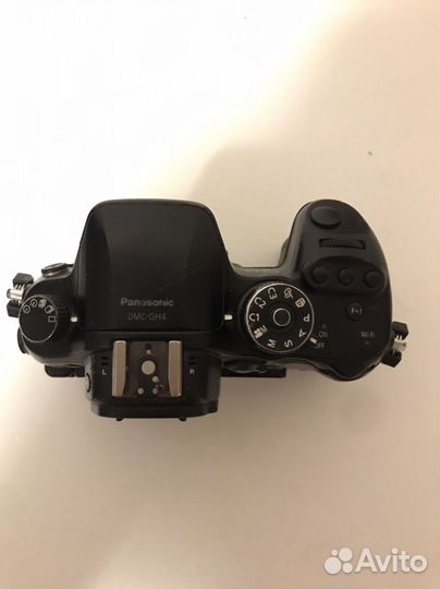 Камера Panasonic GH4 Body