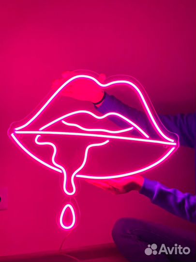 Неоновая вывеска 004