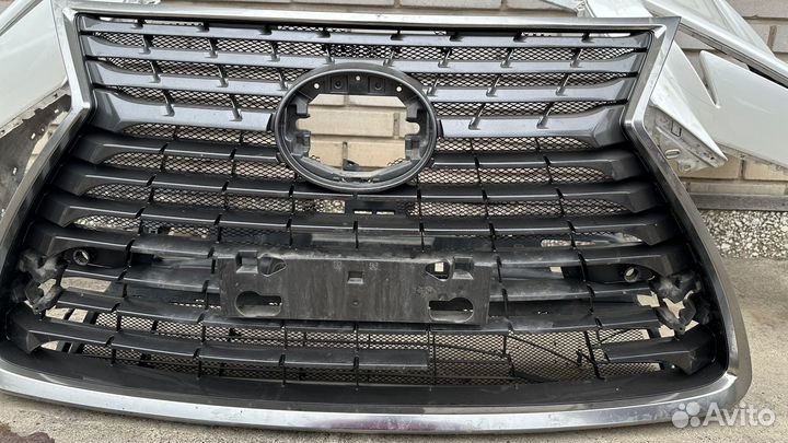 Бампер Lexus NX300H