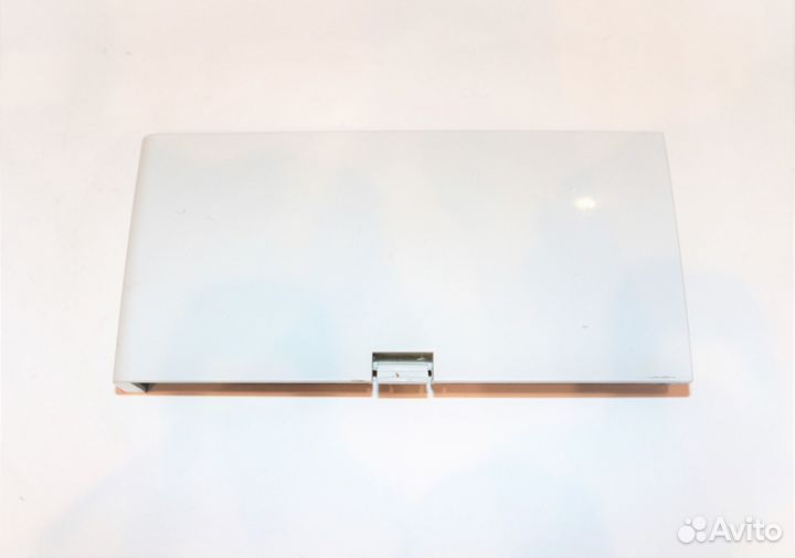 Крышка сливного насоса ст.машины Bosch 00265956