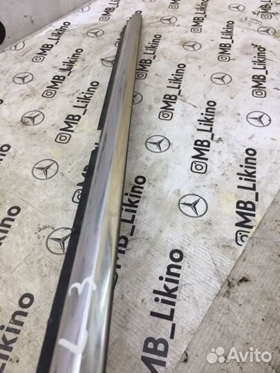 Молдинг стекла задний левый Mercedes S-Class W221