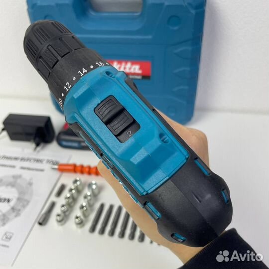 Шуруповерт Makita 18v