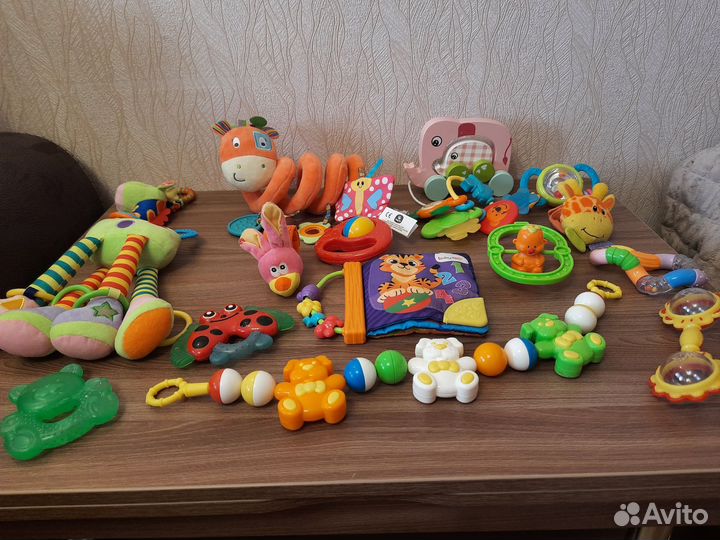 Погремушки и грызунки пакетом