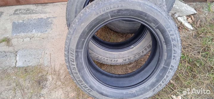 Bridgestone Blizzak Revo GZ 225/60 R17