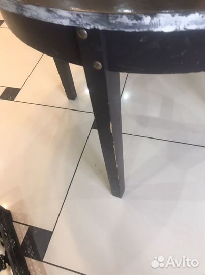 Старинный стол