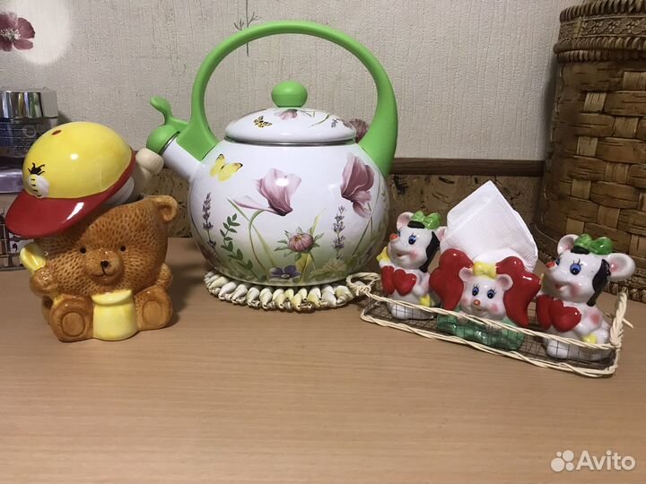 Чайник Appetit 2л и компания