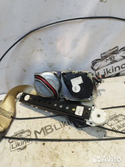 Ремень безопасности передний правый Mercedes W221